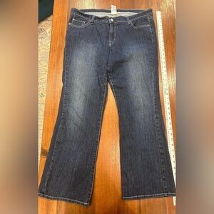 Jordache Classic Bootcut Jeans -‎ 16 Short